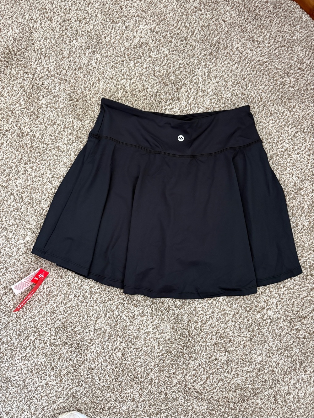 EWEDOOS. Black Athletic Skort with Built-In Shorts
